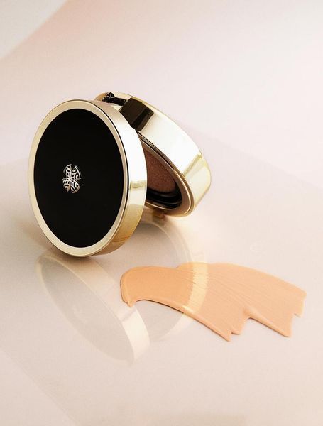 OHUI Ultimate Cover Cushion Moisture Special Set